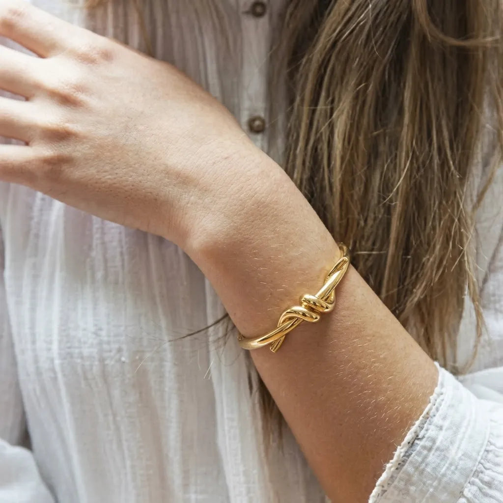 Marvel Silver 9K Gold Knot Design Kada for Girls in Yellow Gold
