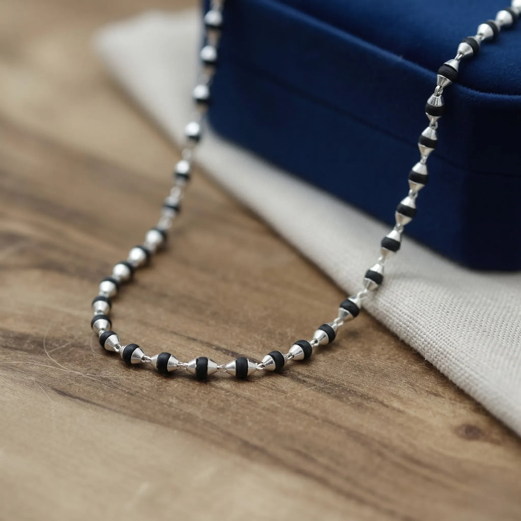 Silver Black Beaded Chai Mala with Silver Detailing – Marvel Silver