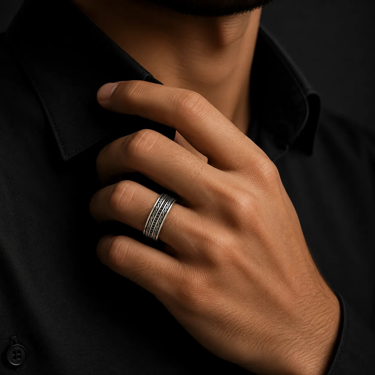 Marvel Silver black geometric pattern band ring for men with 2.2 cm size