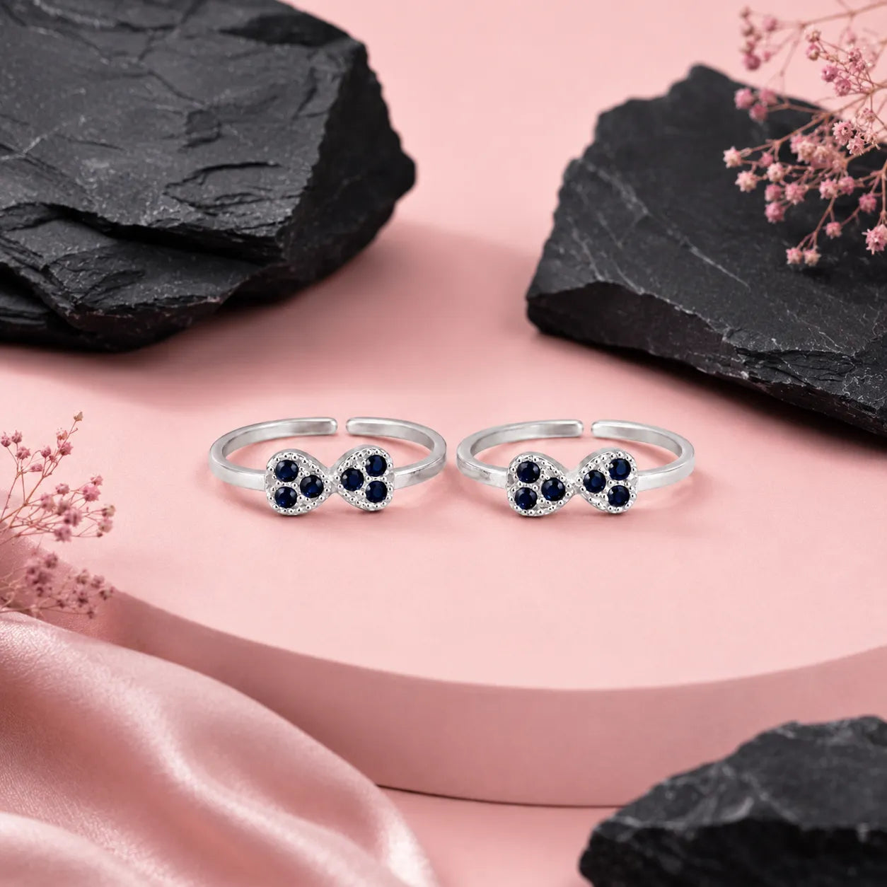Marvel Silver blue stone bow adjustable toe ring for women