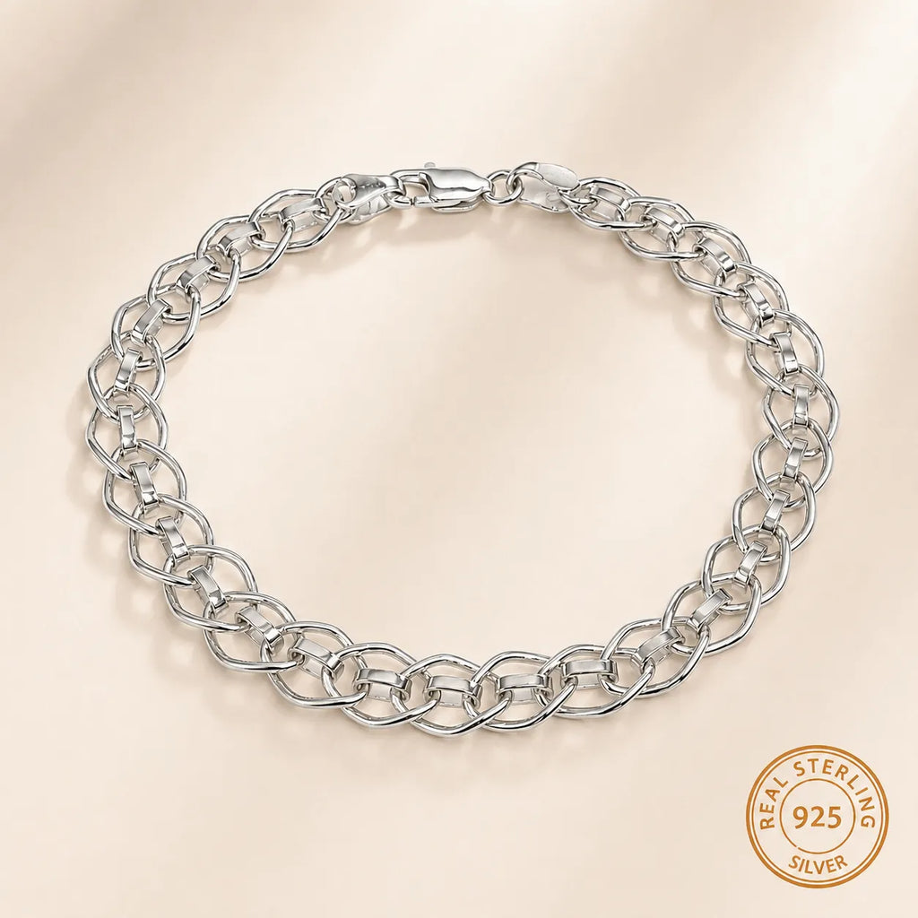 Marvel Silver chunky oval link bracelet for men with polished silver finish