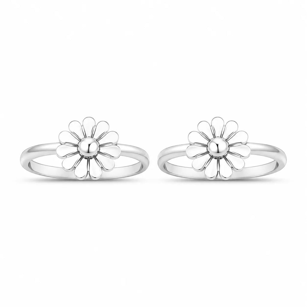 Marvel Silver flower design silver toe ring pair for women