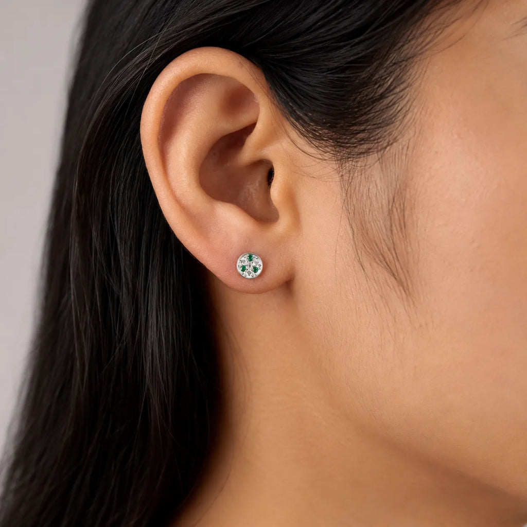 Marvel Silver green stone round stud earrings for girls with 0.7 cm size