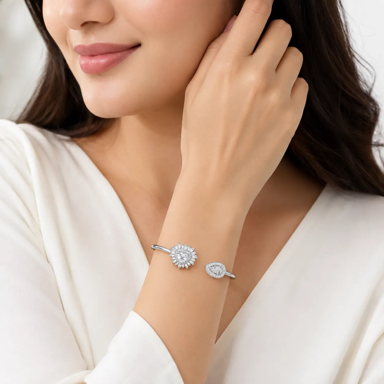 Marvel Silver heart and leaf design silver kada for girls with sparkling white stones