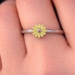 Yellow enamel daisy