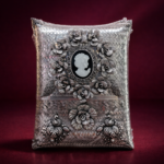 Vintage Cameo Bloom Pouch