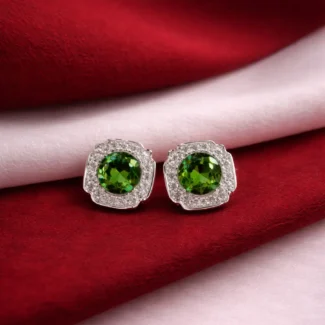 Green round halo studs
