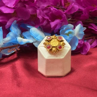Gold Polish Red Stone Antique Floral Statement Ring
