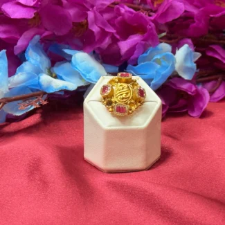 Gold Polish Antique Red Stone Floral Statement Ring