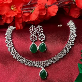 Emerald Royale Statement Necklace Set